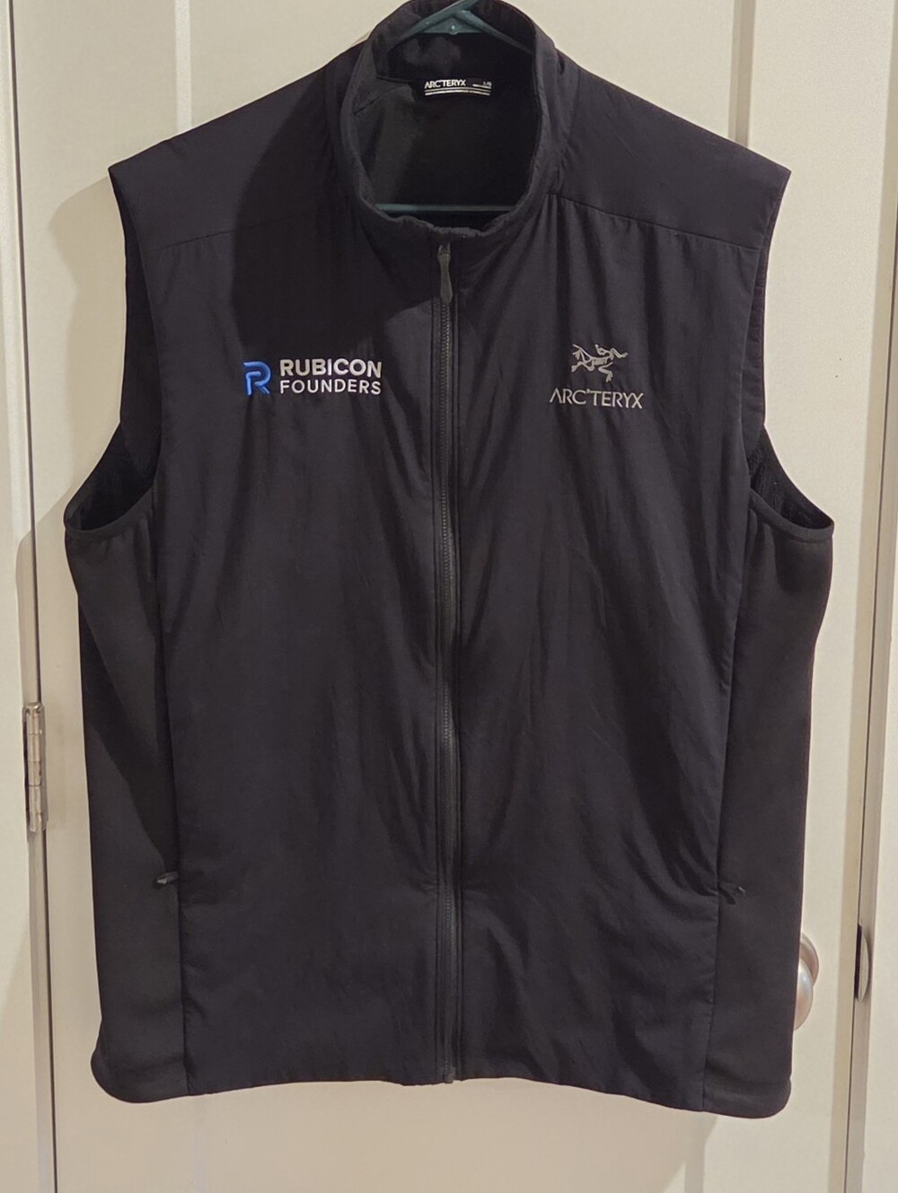 Arc'teryx Atom LT Full-Zip Insulated Vest - Black  Size Large - Rubicon Founders